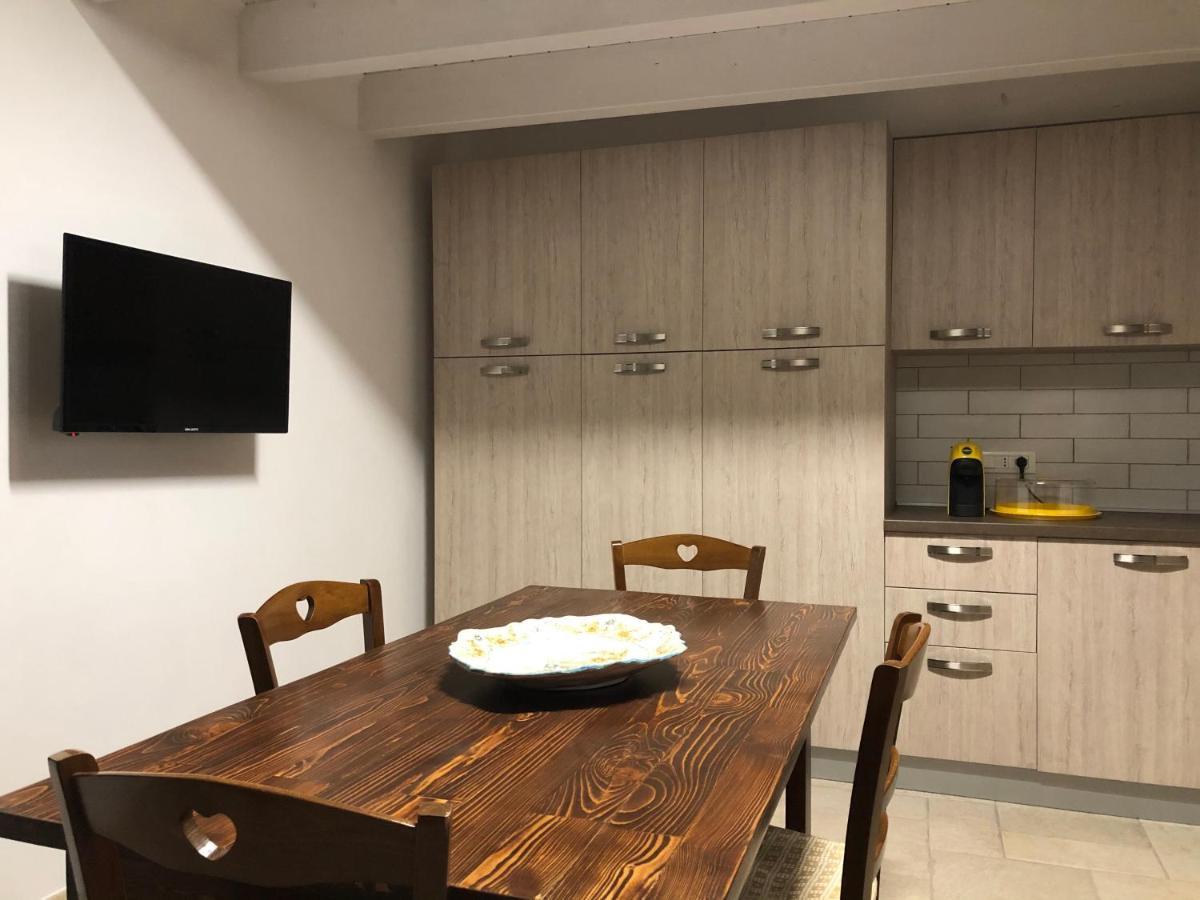 לינה וארוחת בוקר גרוטליה La Perla Di Giada מראה חיצוני תמונה
